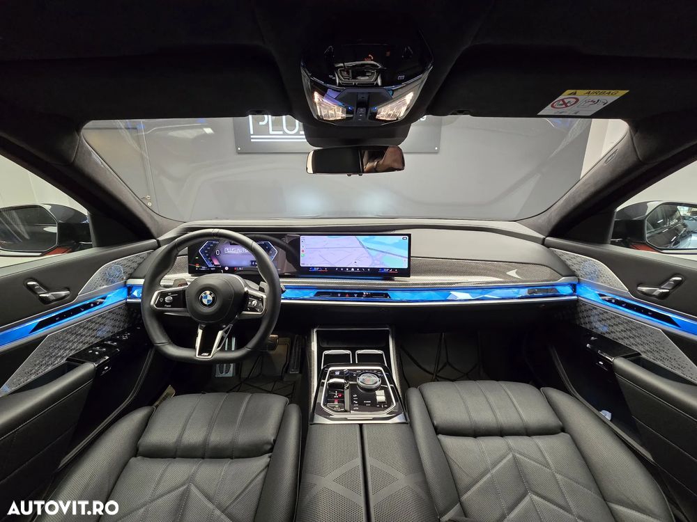 BMW Seria 7 740d xDrive MHEV - 23