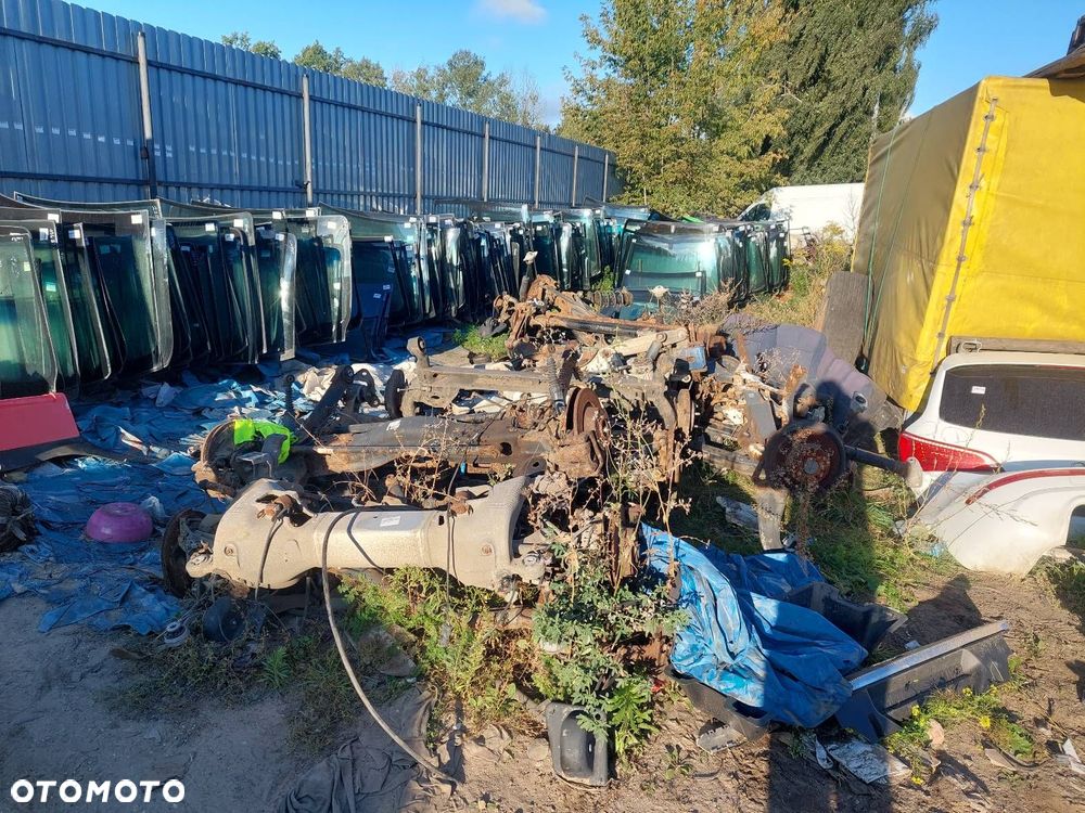 BELKA OŚ ZAWIESZENIA TYŁ TARCZE Z ABS CITROEN JUMPY II - 7