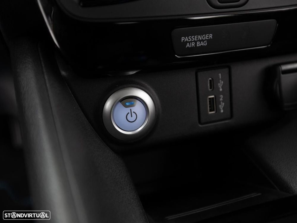 Nissan Leaf N-Connecta - 17