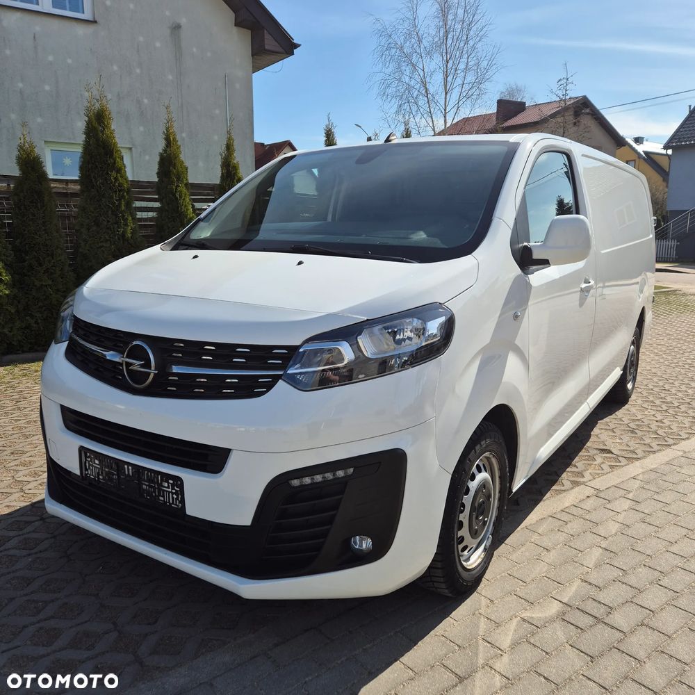 Opel Vivaro - 8
