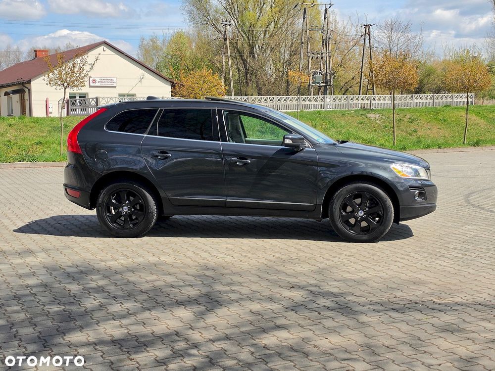 Volvo XC 60 D5 AWD Summum - 5