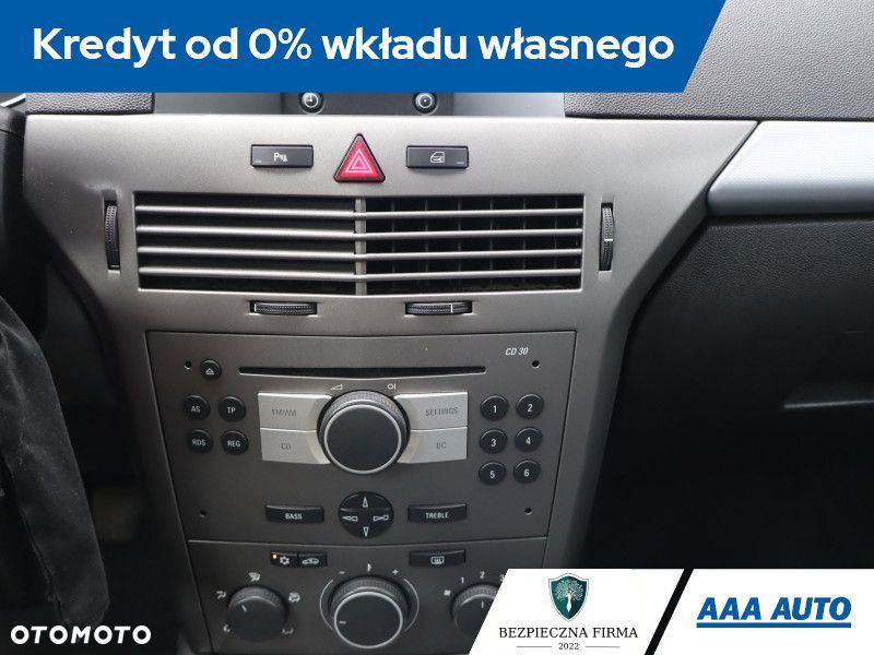 Opel Astra - 14