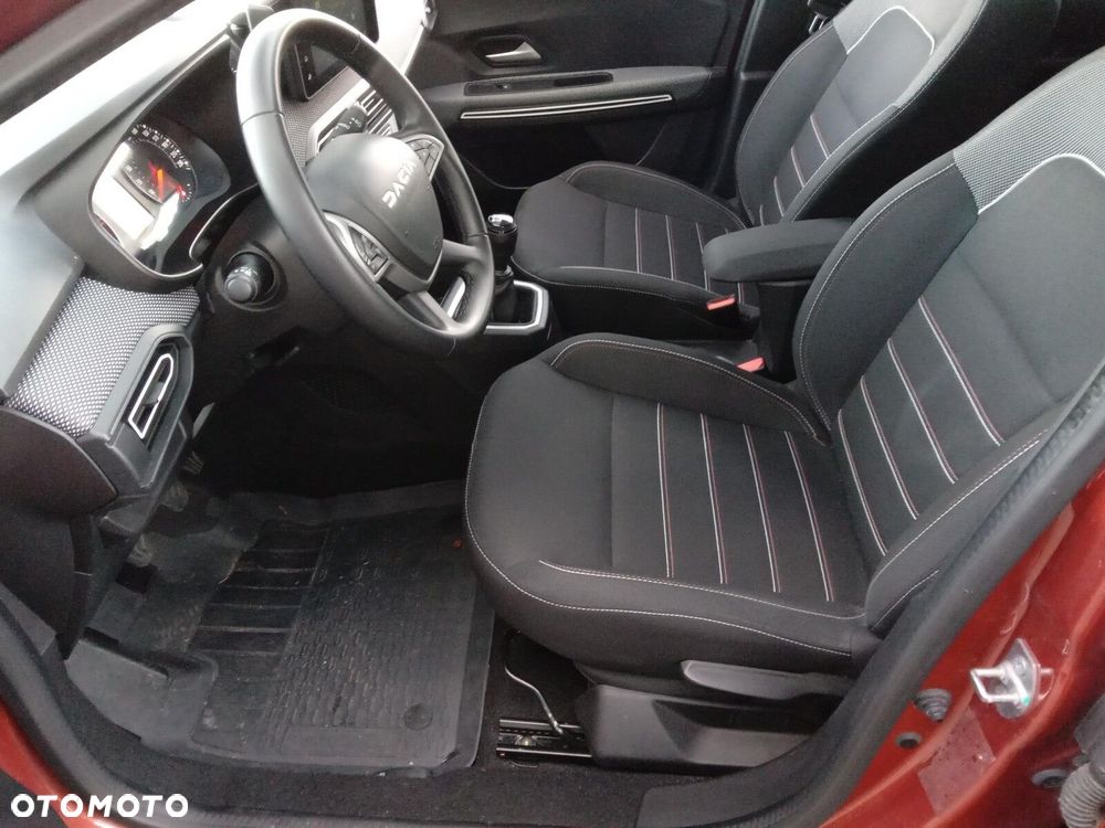 Dacia Jogger 1.0 TCe Extreme 7os - 14