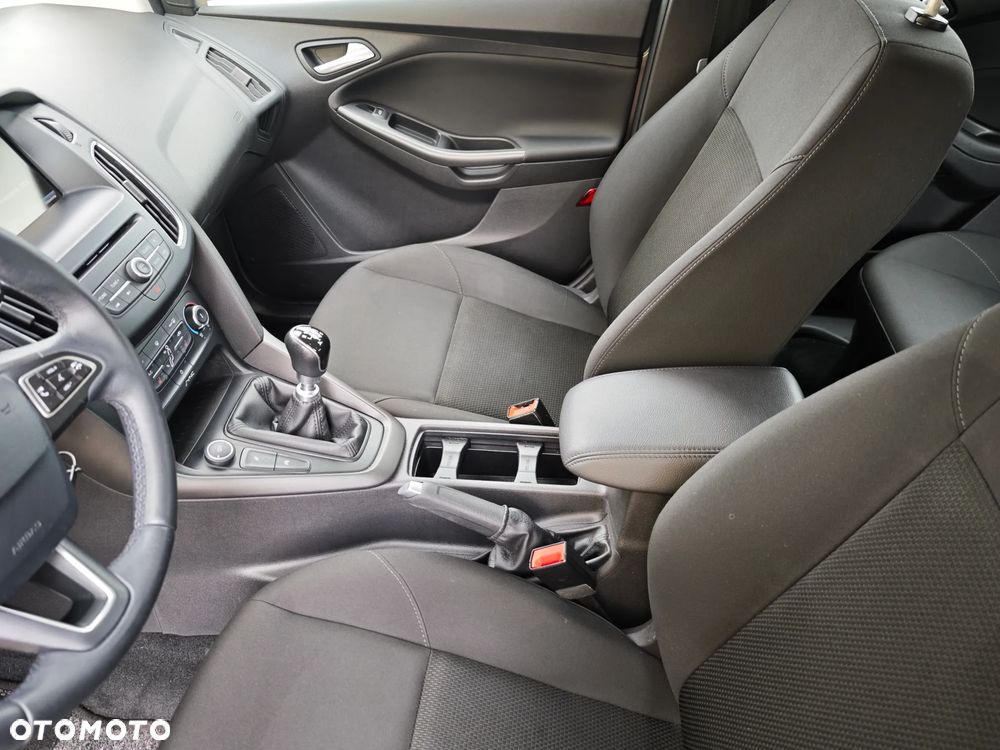 Ford Focus 1.0 EcoBoost Start-Stopp-System Business Edition - 23