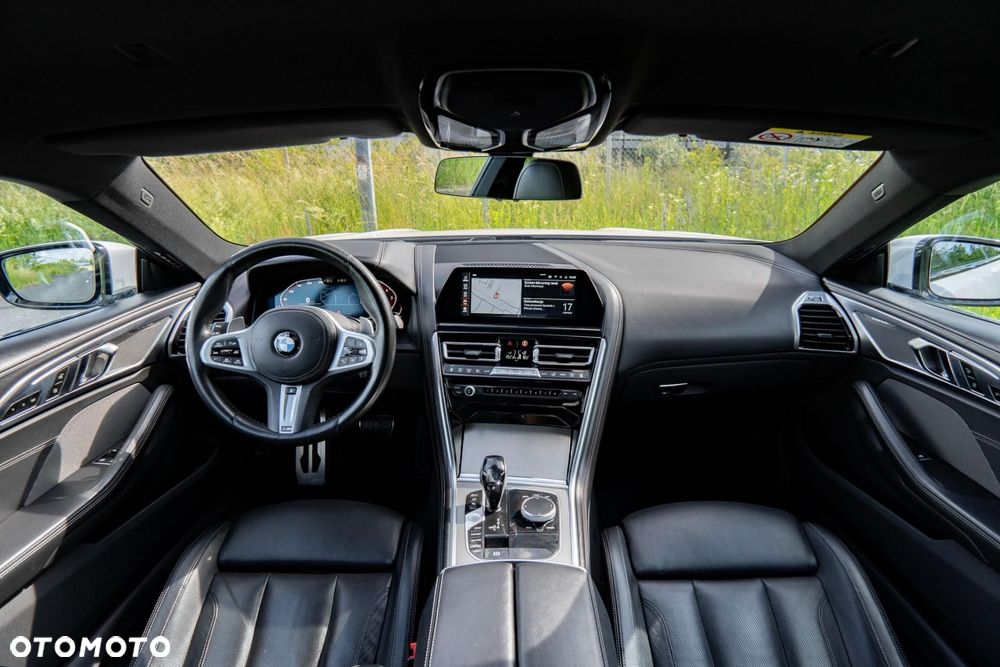 BMW Seria 8 840i xDrive - 11