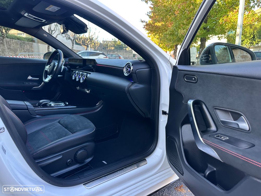 Mercedes-Benz A 180 7G-DCT AMG Line - 51