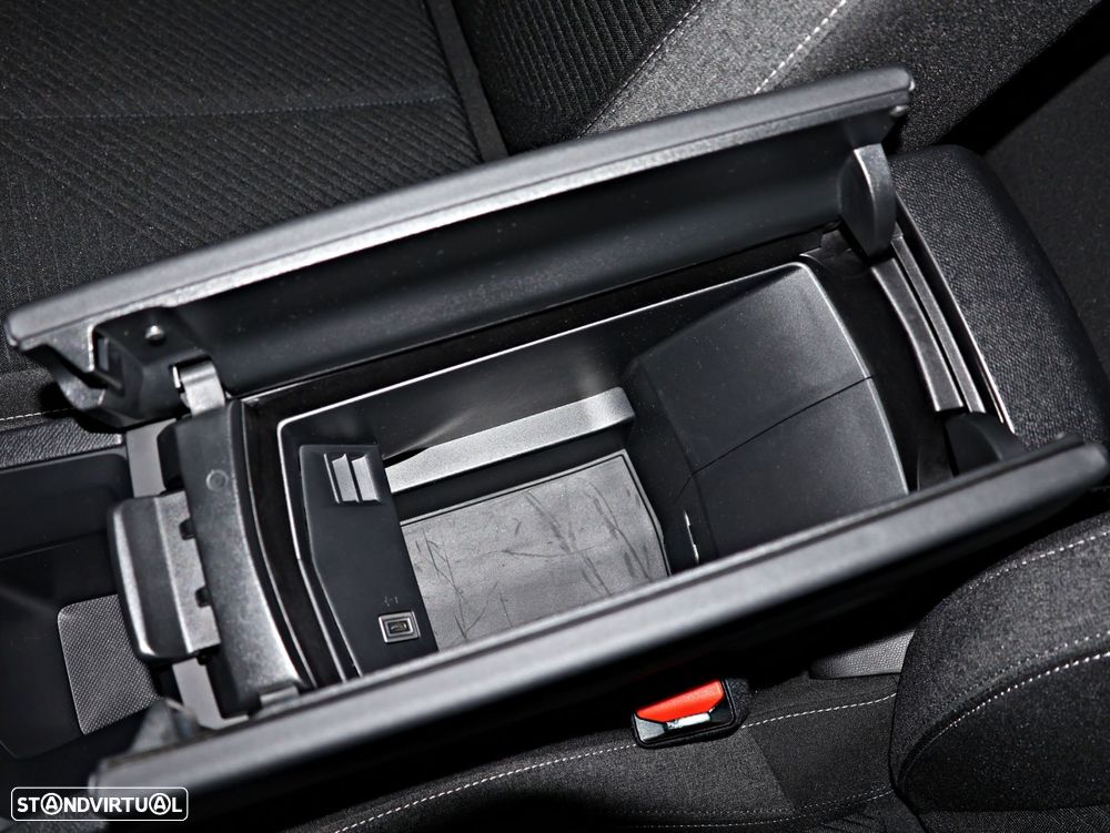 Peugeot 308 1.2 PureTech Active Pack - 58