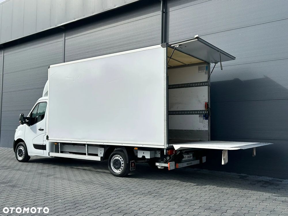Renault Master 2.3 DCI 130KM Kontener 8 palet + winda 750kg **Klima**Sprowadzony**2019R** - 6