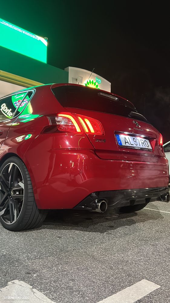 Peugeot 308 1.6 e-THP GTi - 4
