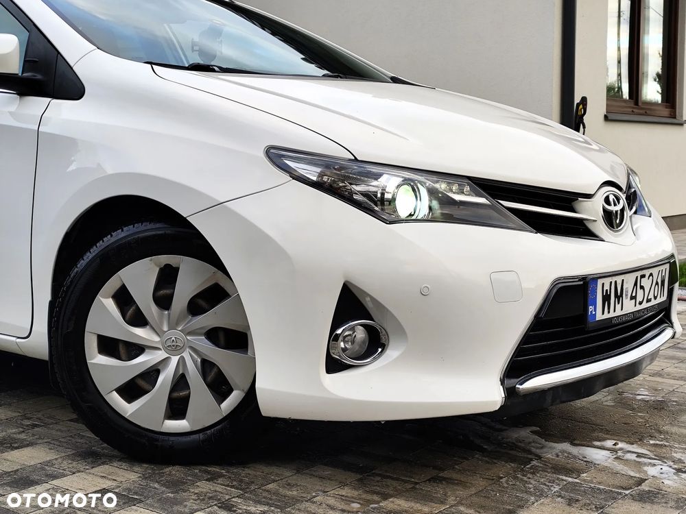 Toyota Auris - 19