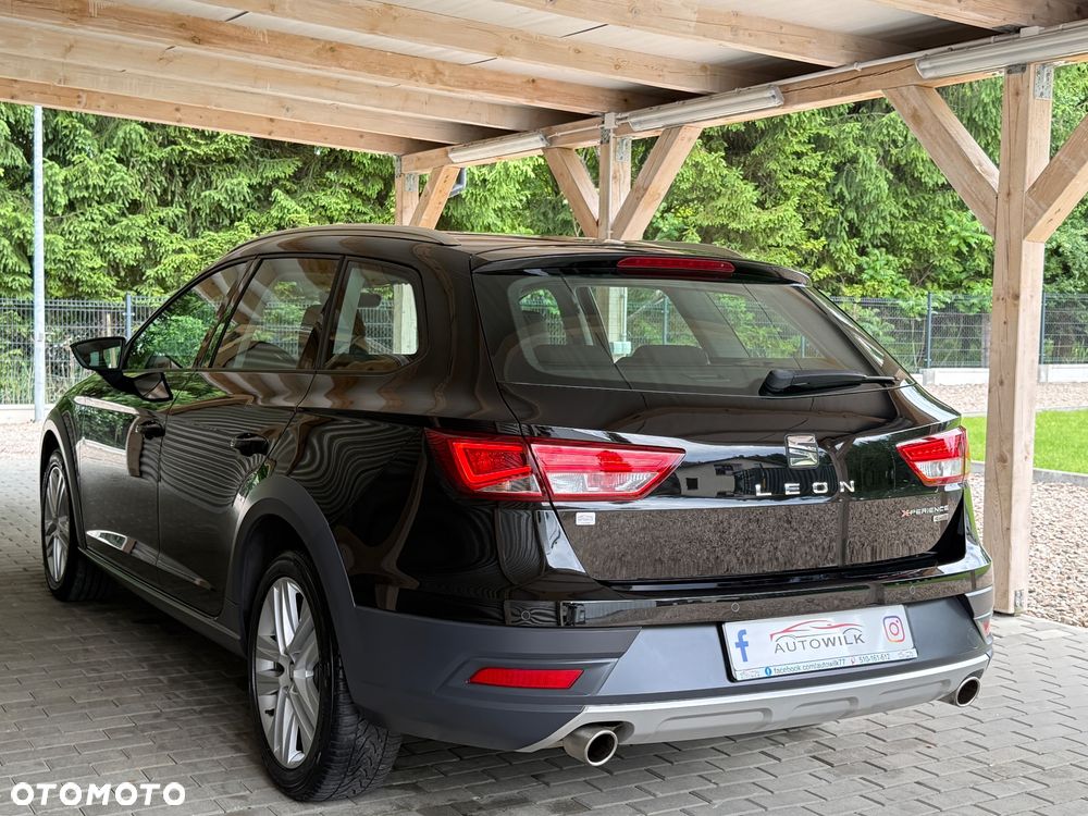 Seat Leon 1.8 TSI Start&Stop DSG XCELLENCE - 10