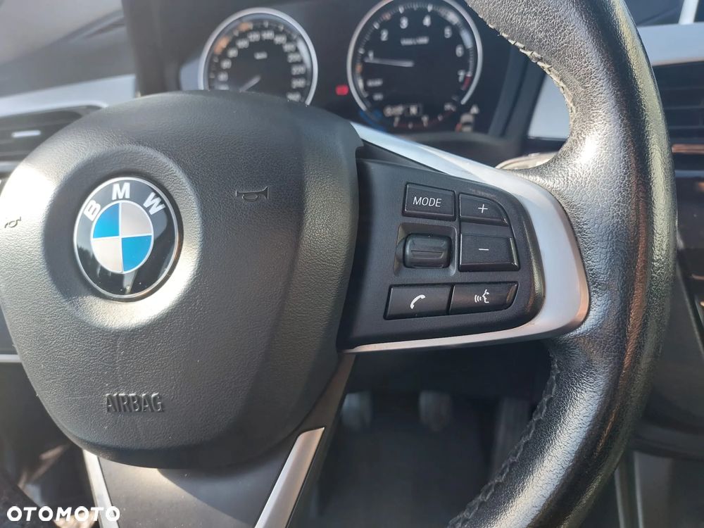 BMW X1 sDrive18i Advantage - 20