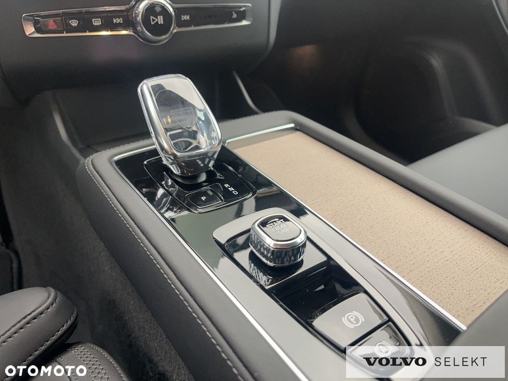 Volvo XC 90 - 17