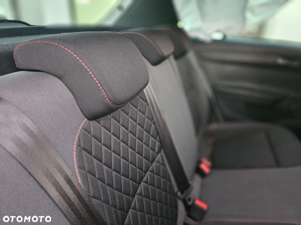Skoda Fabia 1.0 TSI Monte Carlo - 23