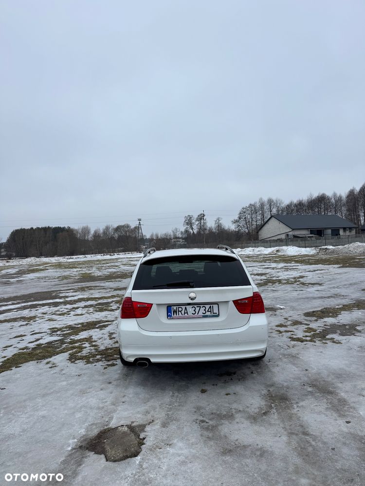 BMW Seria 3 320d - 6