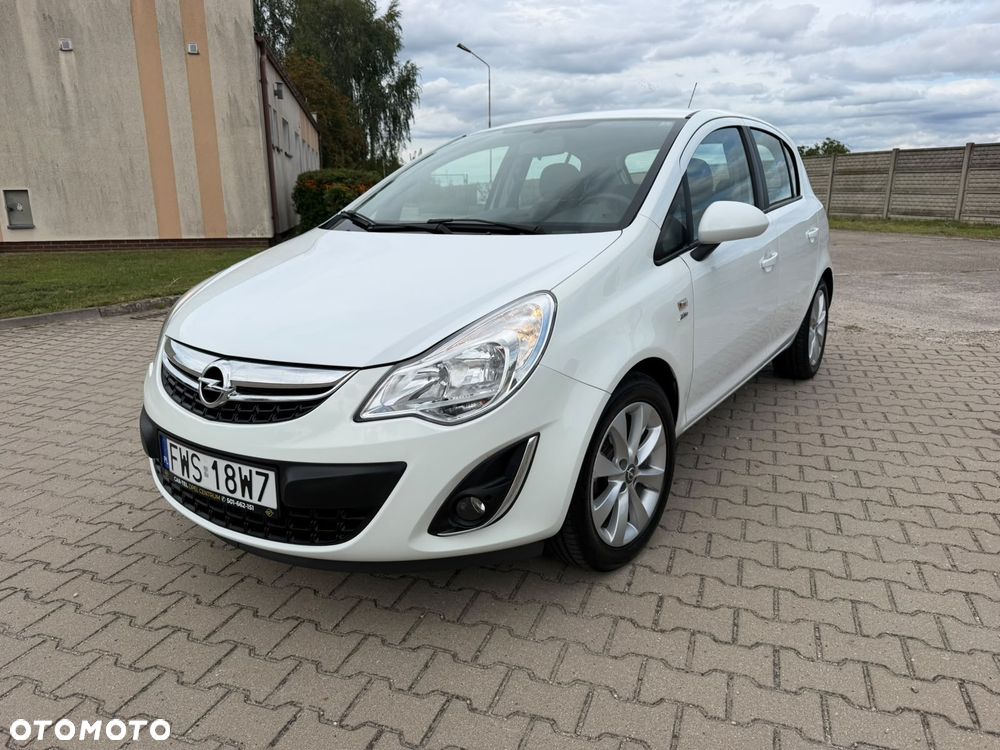 Opel Corsa - 1