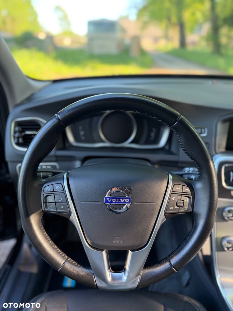 Volvo V60 D2 Drive-E Dynamic Edition (Momentum) - 35