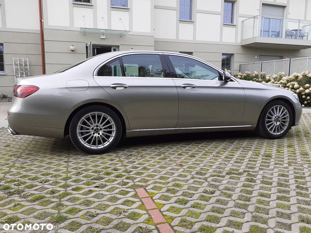 Mercedes-Benz Klasa E 220 d Exclusive - 10