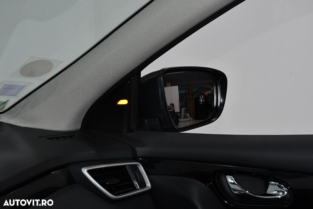 Nissan Qashqai 1.6 DCI TEKNA+ - 21