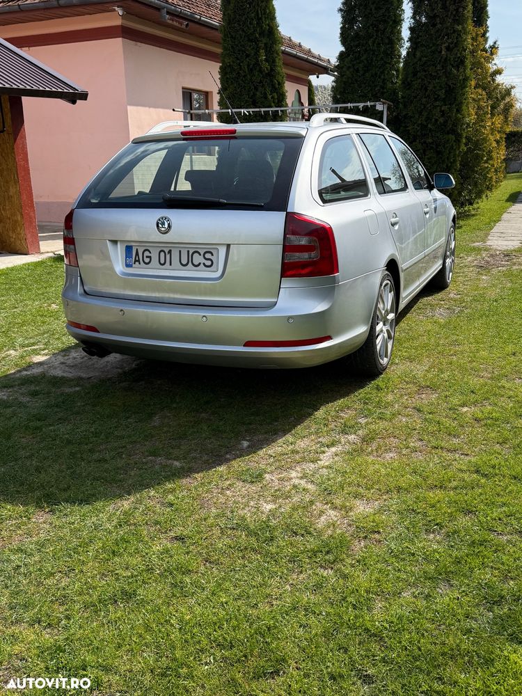 Skoda Octavia 2.0 TDI DPF RS - 6