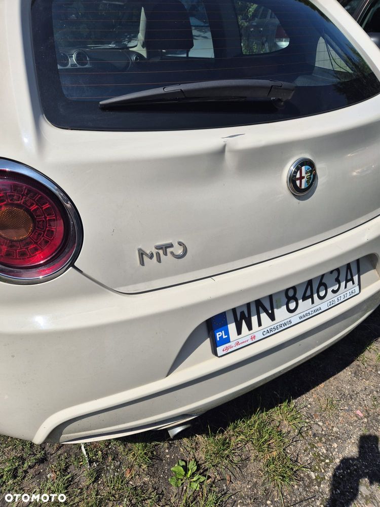Alfa Romeo Mito 1.4 MultiAir Distinctive S&S - 9