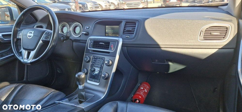 Volvo V60 - 27