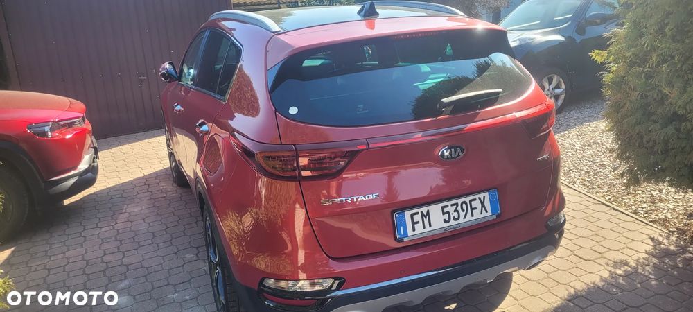Kia Sportage 1.6 CRDI AWD Eco-Dynamics+ (48V M-H) DCT GT LINE - 5