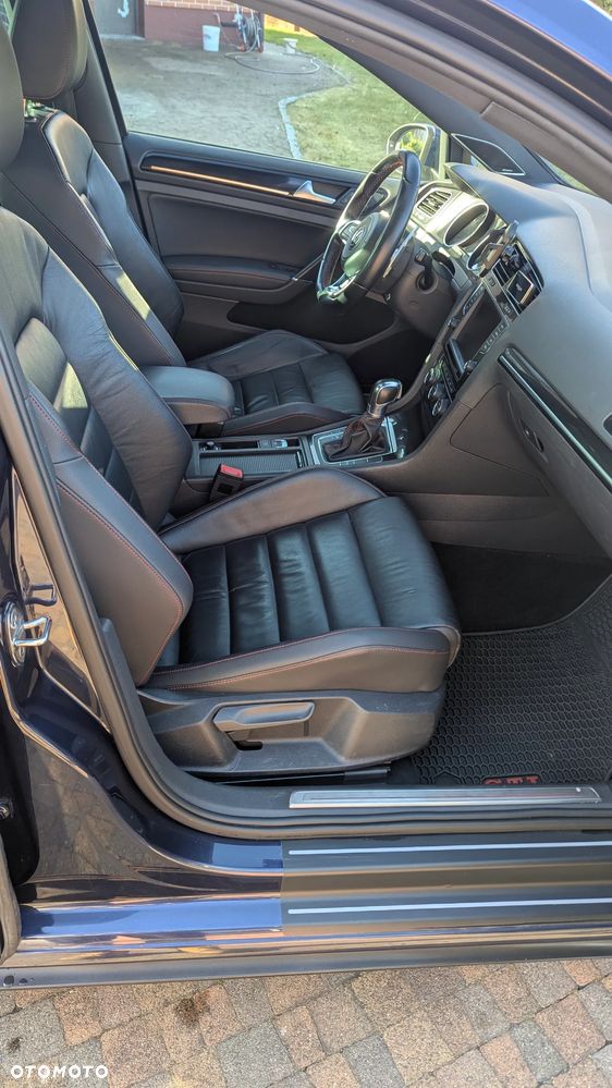 Volkswagen Golf GTI Performance BlueMotion Technology DSG - 23