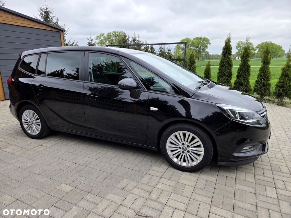 Opel Zafira - 4