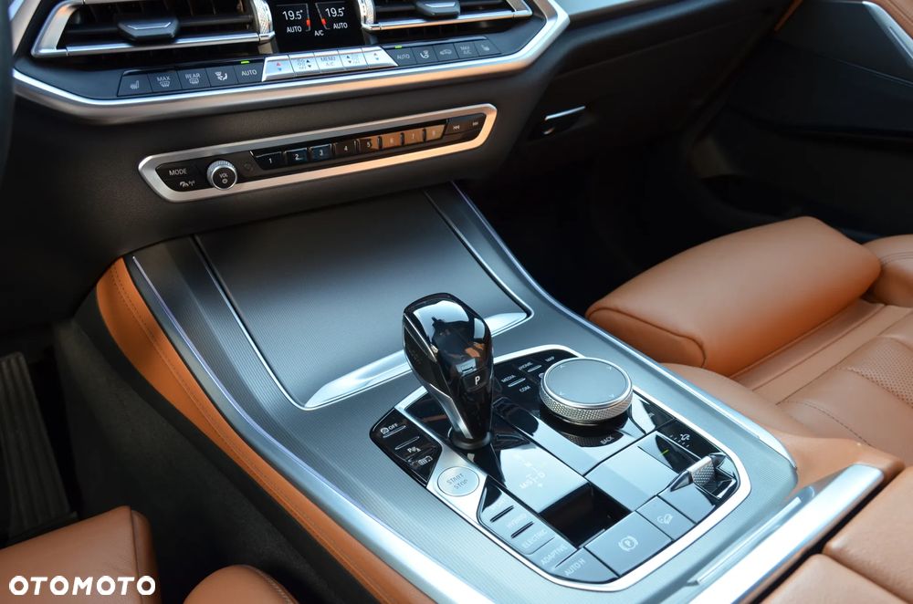 BMW X5 xDrive45e - 21