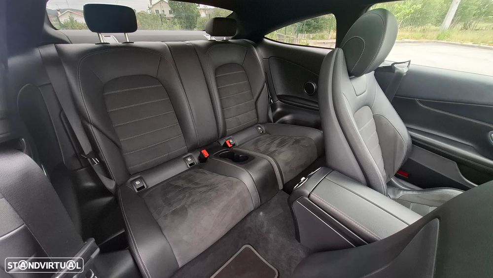 Mercedes-Benz C 220 d AMG Line - 35