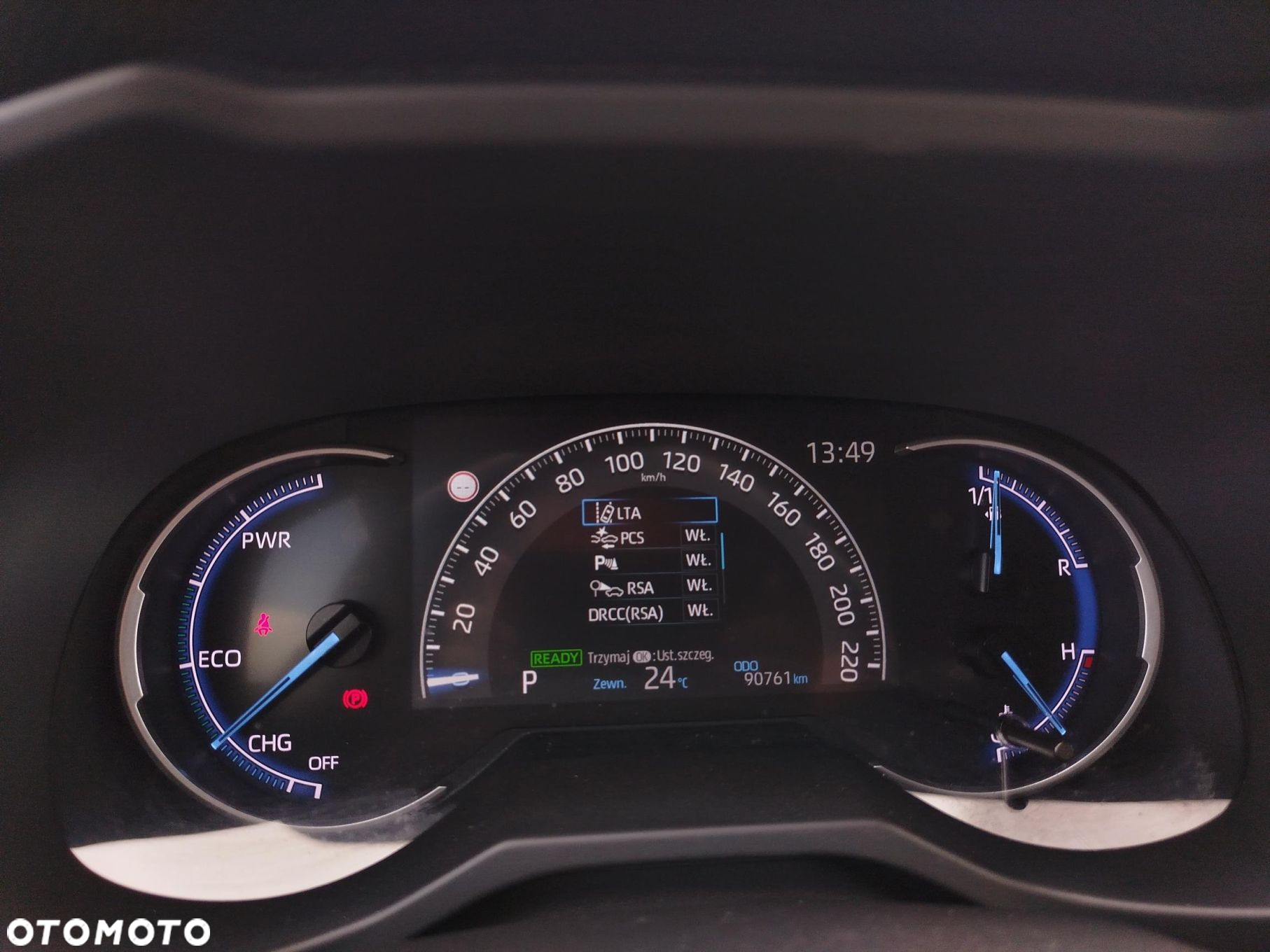 Toyota RAV4 - 13