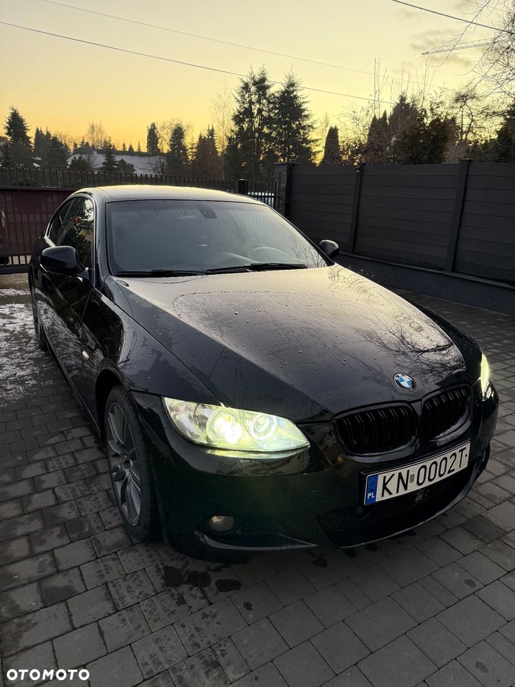 BMW Seria 3 330d xDrive M Sport Edition - 4