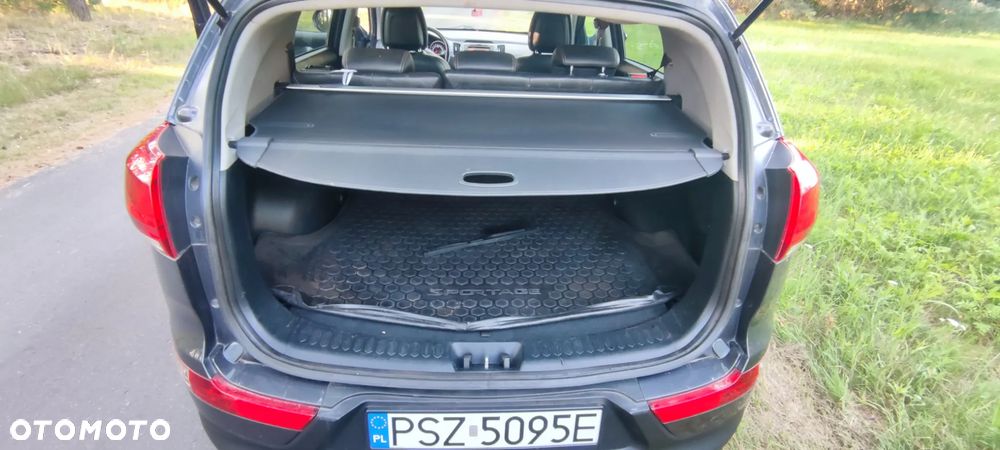 Kia Sportage 1.7 CRDI XL 2WD - 14