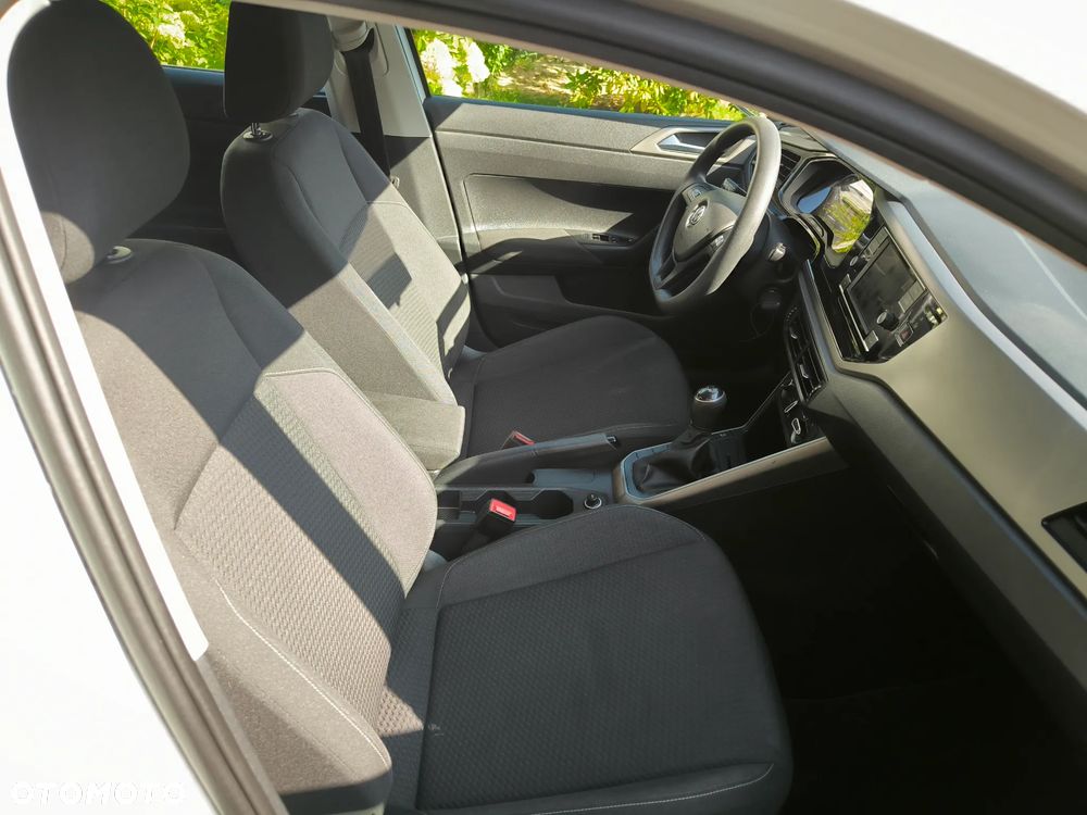 Volkswagen Polo - 18