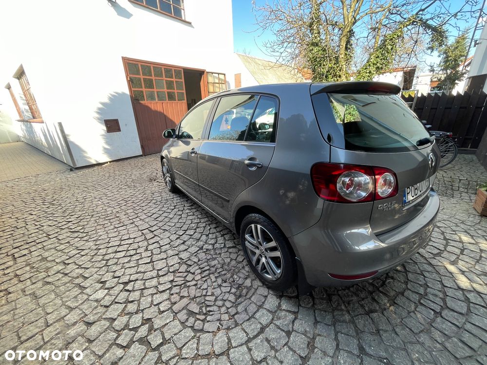 Volkswagen Golf Plus 2.0 TDI Comfortline - 8