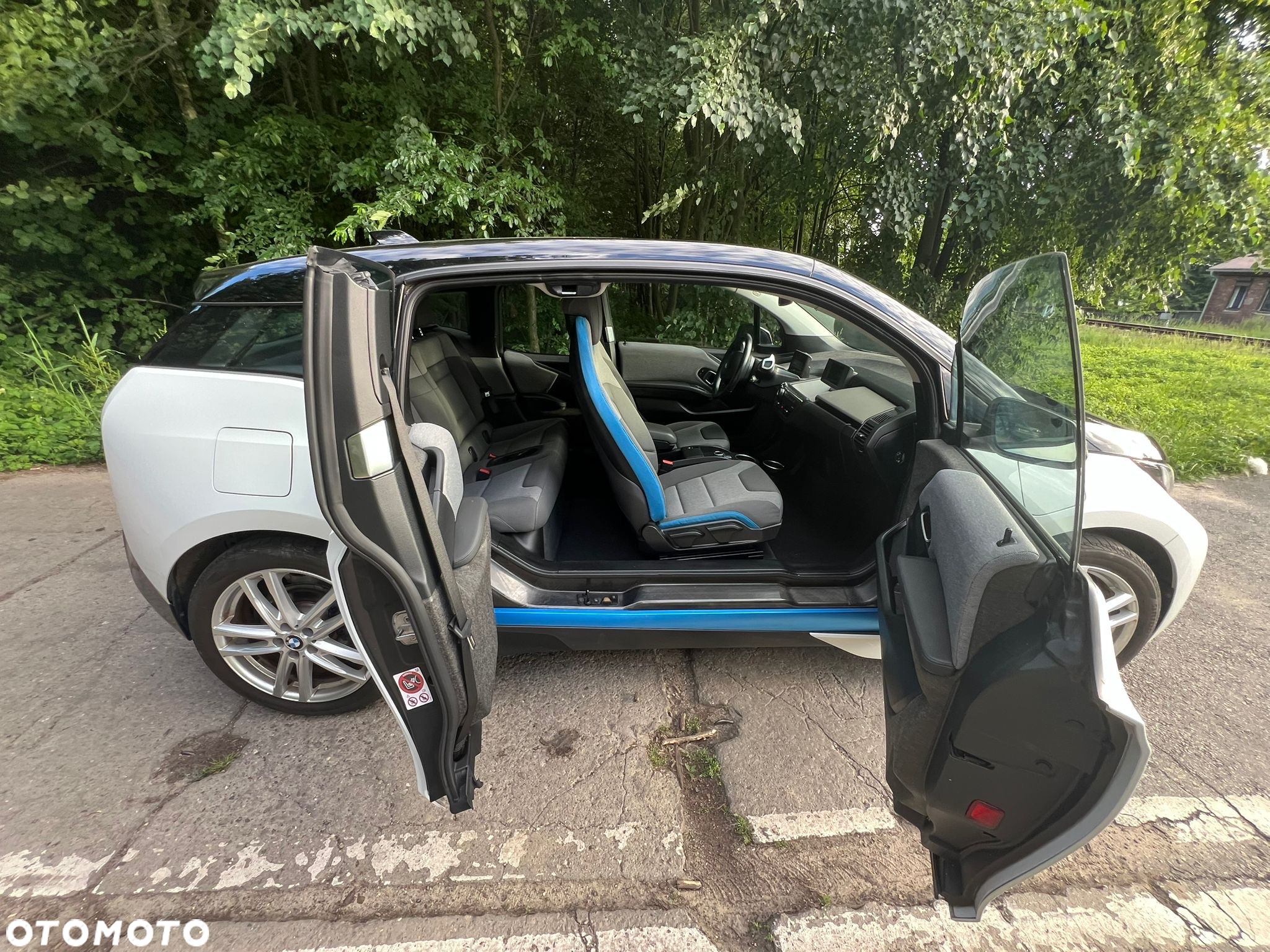 BMW i3 - 12