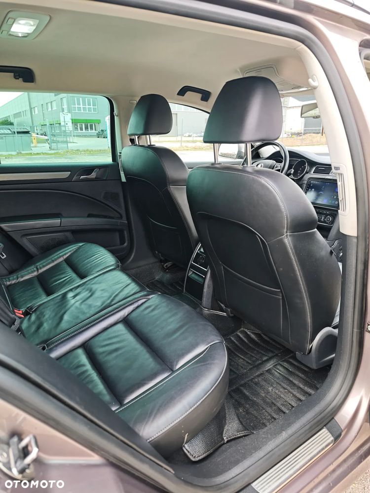 Skoda Superb 2.0 TDI Elegance Green tec - 11