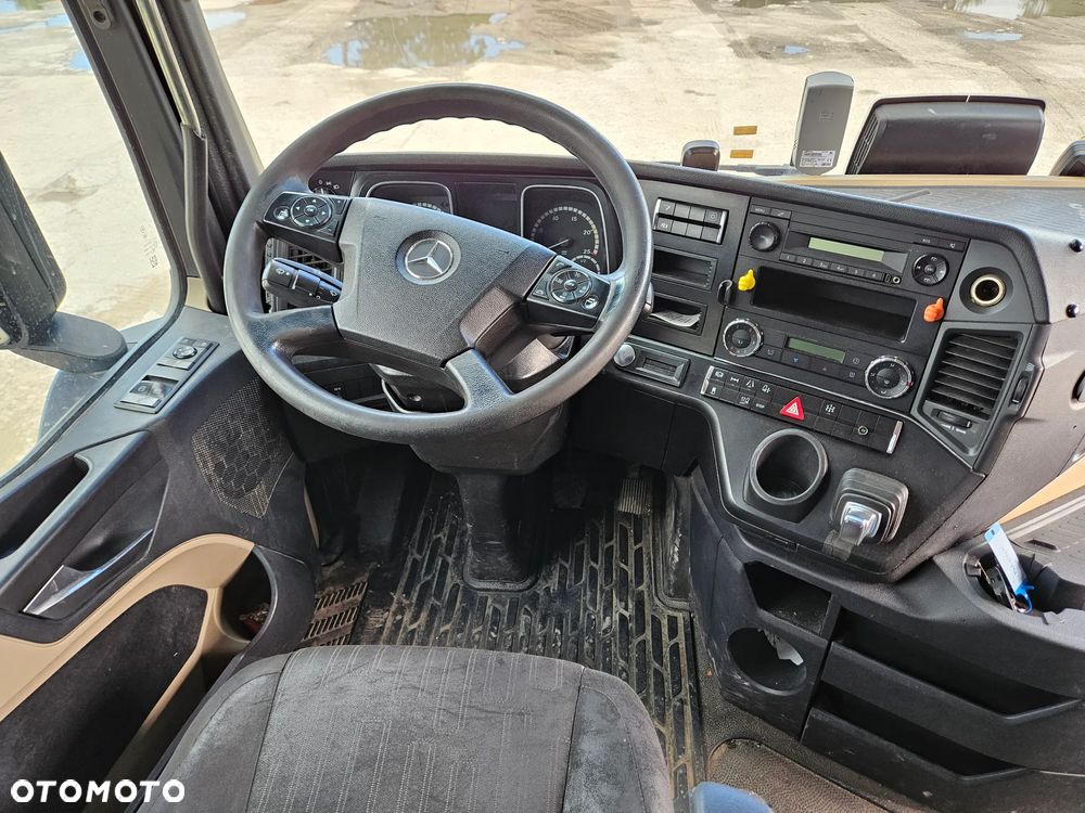 Mercedes-Benz Actros 1846LS Stream Space - 6
