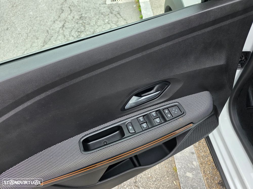 Dacia Sandero 1.0 ECO-G Stepway Bi-Fuel - 11
