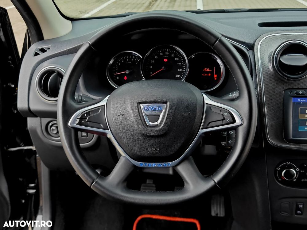 Dacia Logan MCV TCe 90 S&S Stepway Celebration - 10