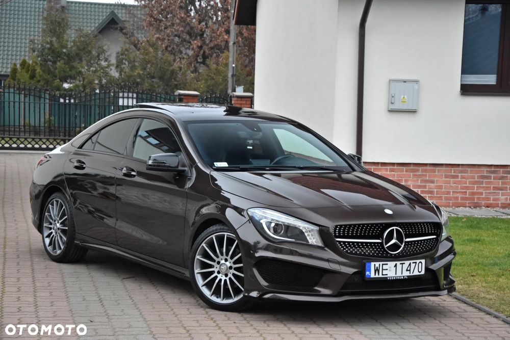 Mercedes-Benz CLA 200 7G-DCT AMG Line - 2