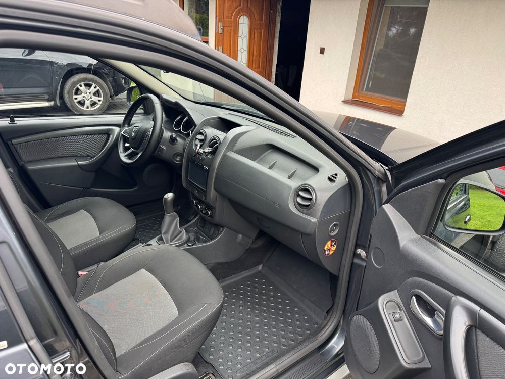 Dacia Duster 1.6 SCe Laureate S&S - 5
