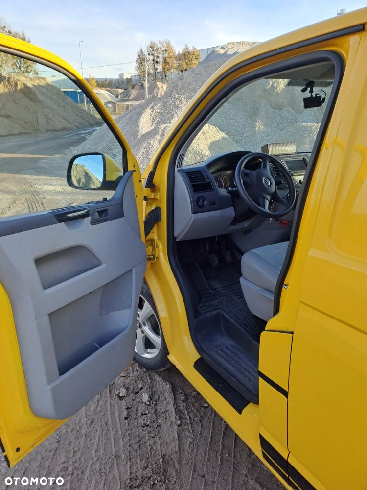 Volkswagen Transporter T5 TDI L1H1 - 6