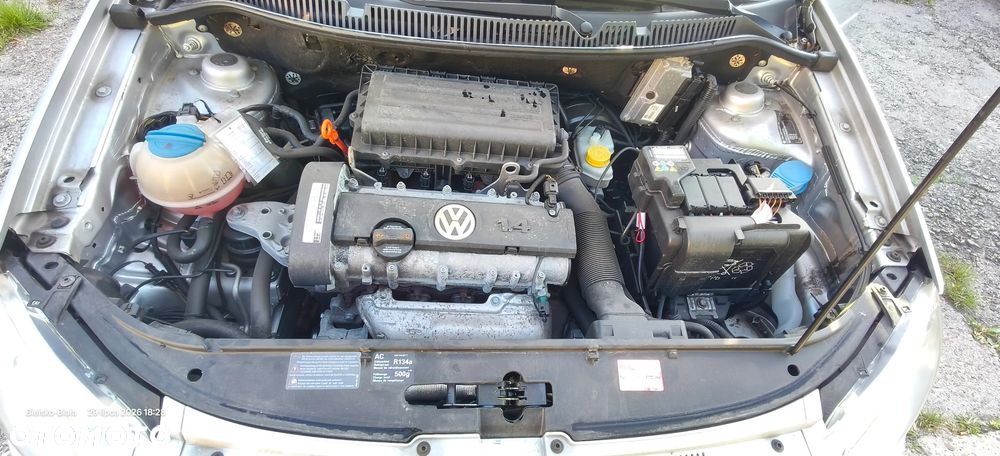 Volkswagen Polo 1.4 Tour - 7