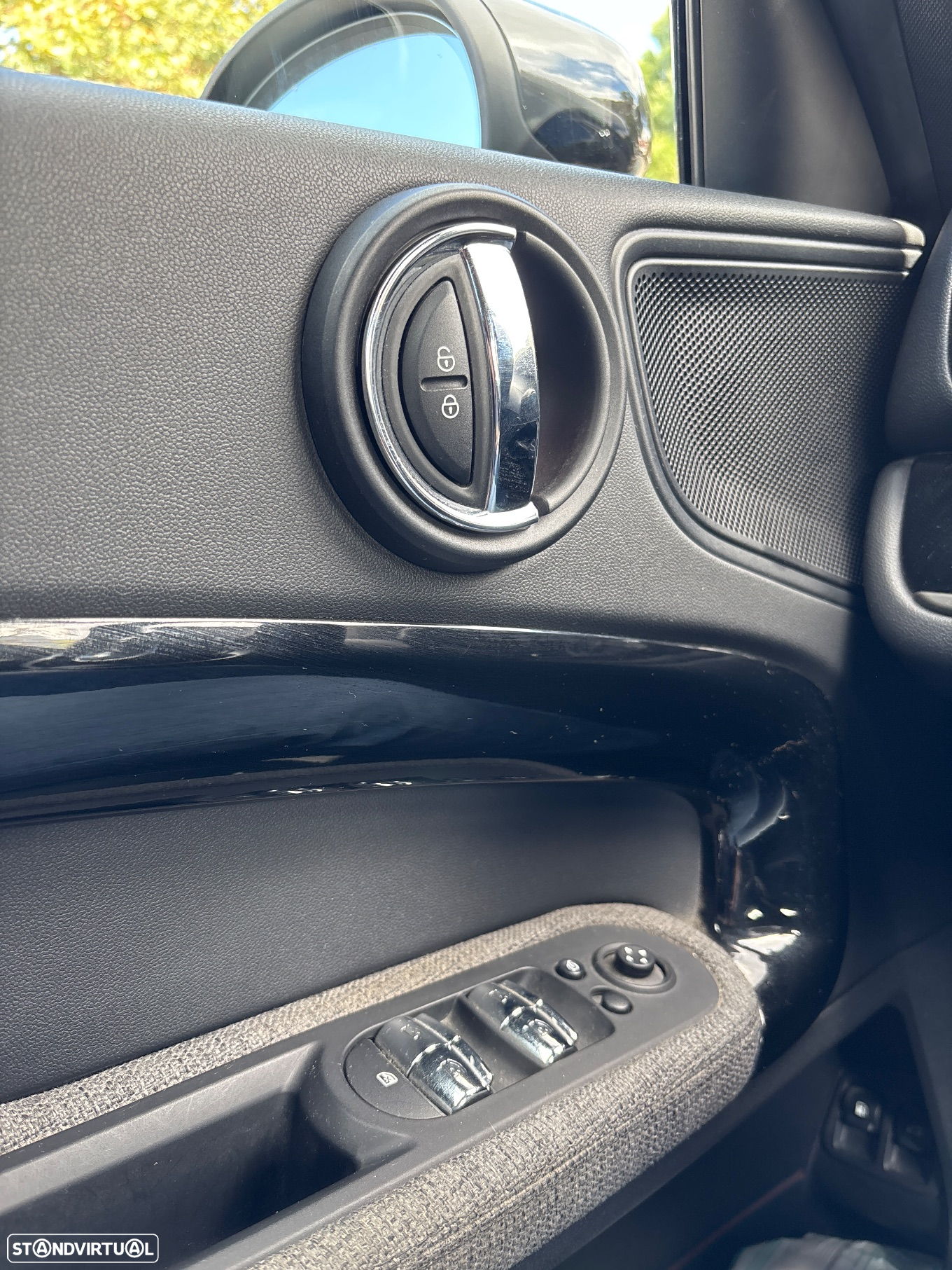 MINI Countryman Cooper SE ALL4 Auto - 17