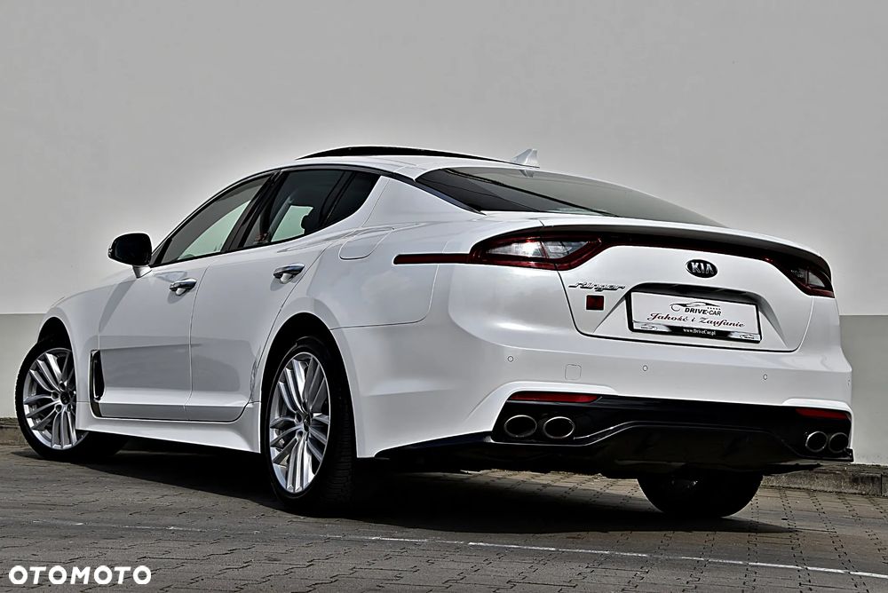 Kia Stinger 2.0 T-GDI XL - 4