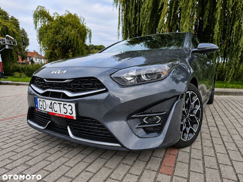 Kia Proceed