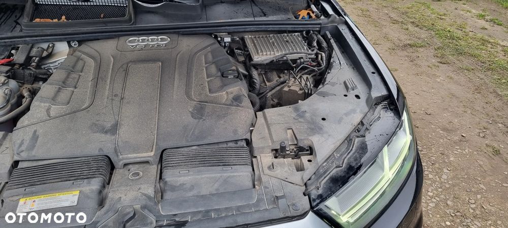 Audi Q7 3.0 TDI ultra Quattro Tiptronic - 15