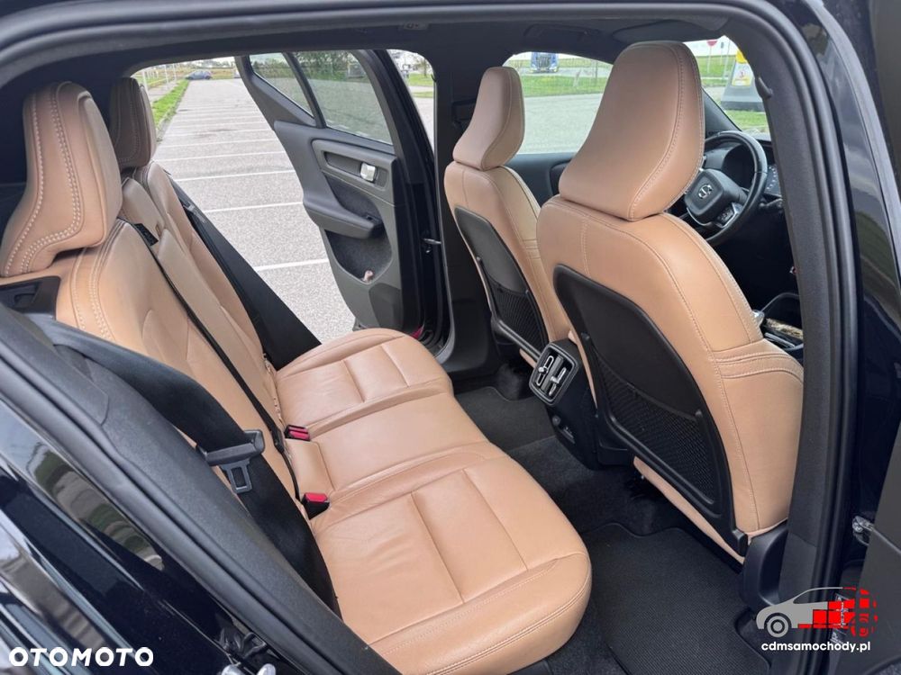 Volvo XC 40 - 12